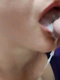 Mature slut is baring it all on photo