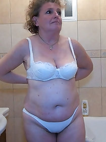 New pics from Mature Stunner DawnSkye1962